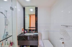 Concourse Skyline (D7), Apartment #467856931